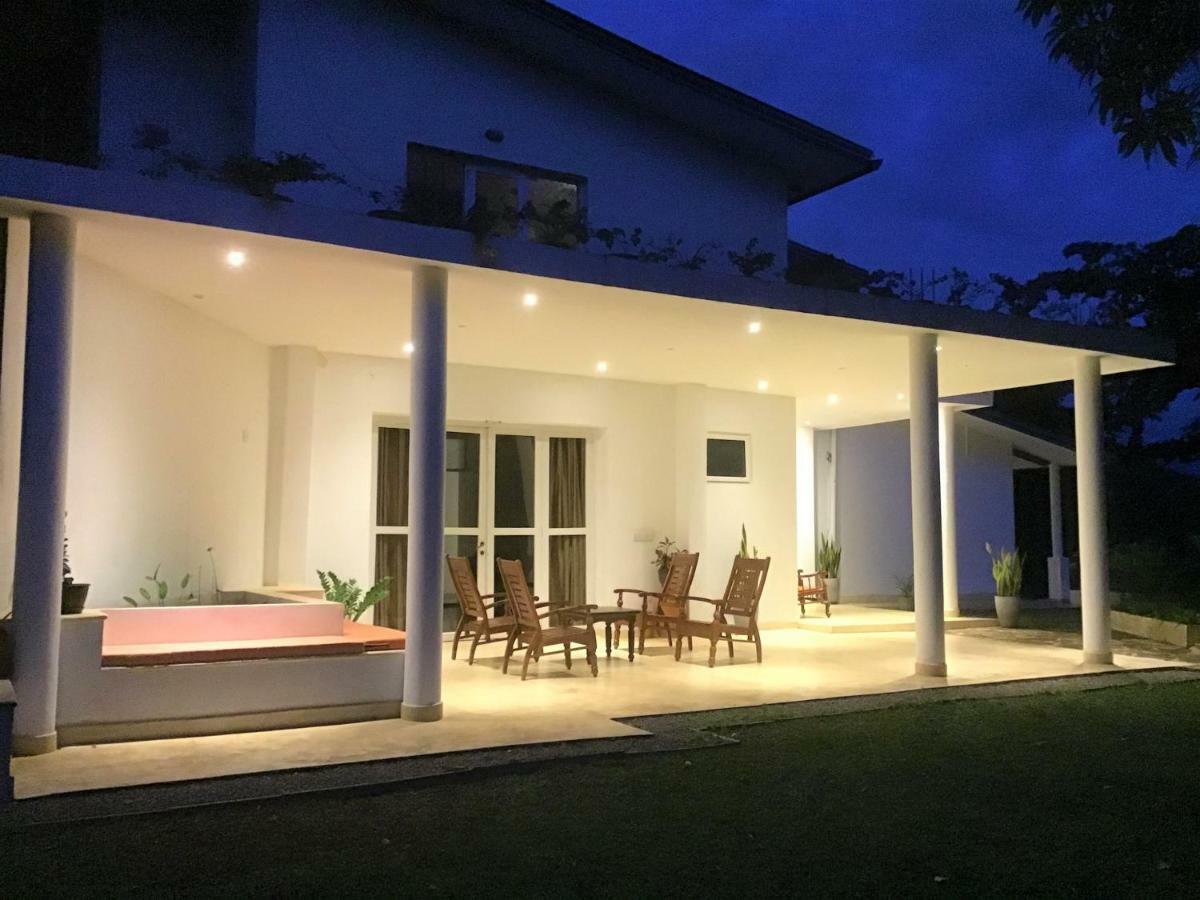 Amandari Holiday Villa Gelioya Ngoại thất bức ảnh